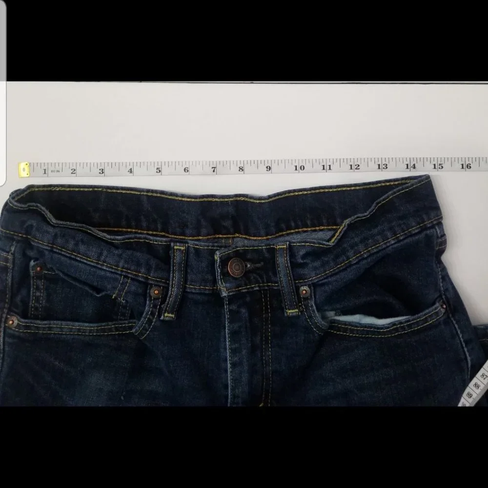 LEVI'S STRAUSS & CO. 511 Men’s‎ Jeans